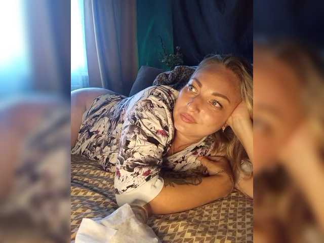 Tanysha-1 live webcam show