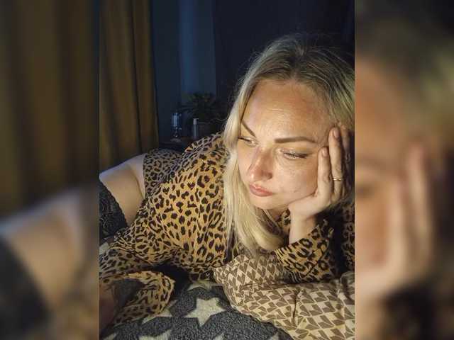 tanysha-1 live sex show