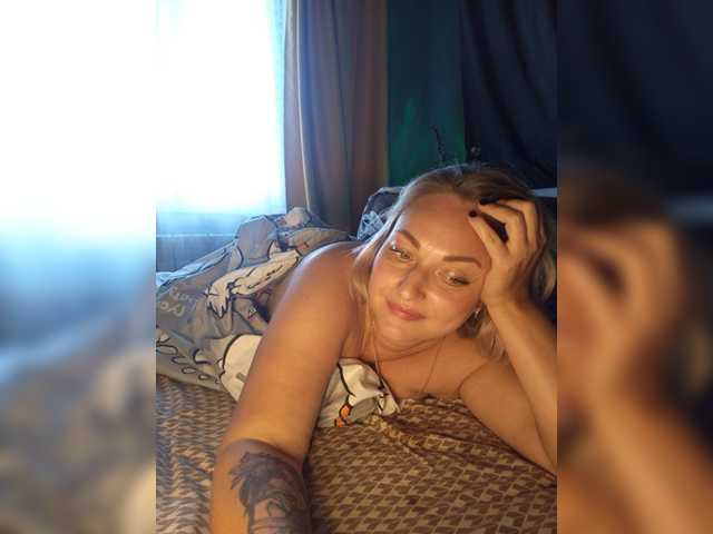 Tanysha-1 live webcam show