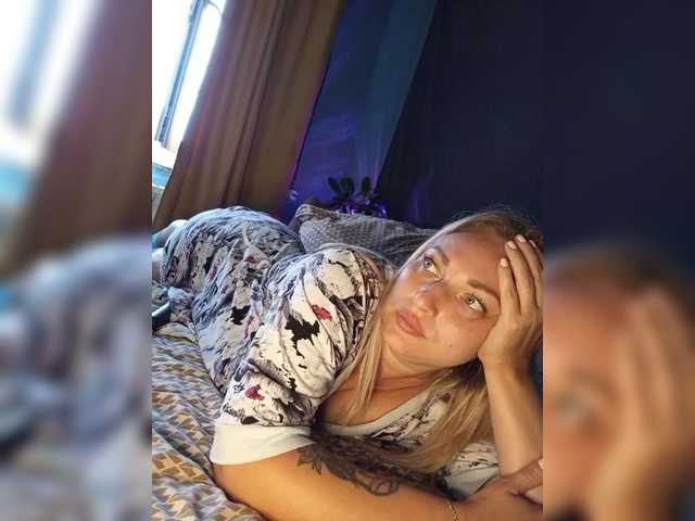Tanysha-1 live webcam show