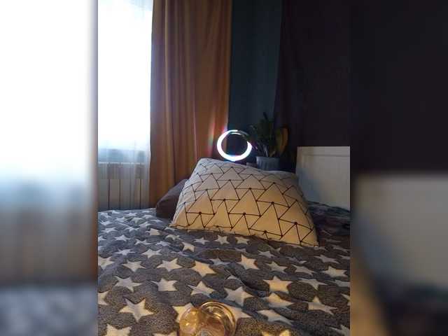 Tanysha-1 live cam preview