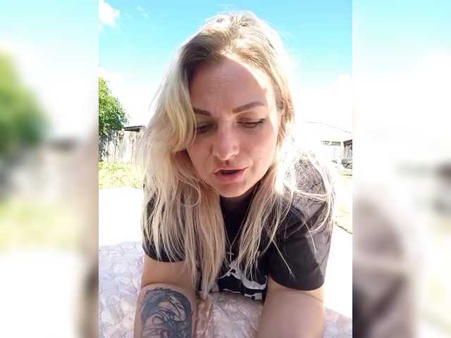 tanysha-1 live sex show