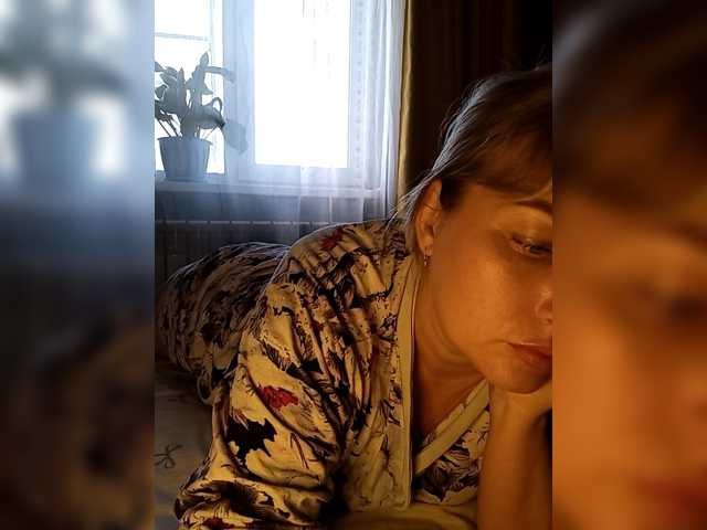 Tanysha-1 live cam on BongaCams