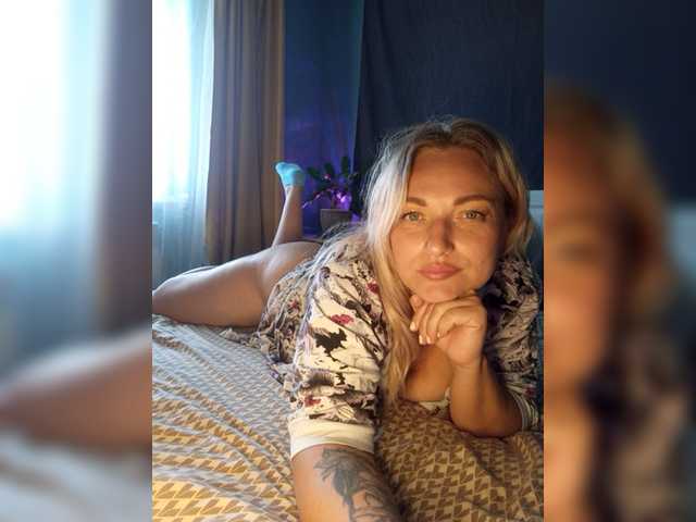 Tanysha-1 live webcam show