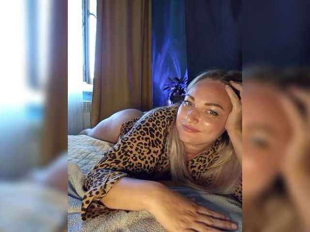 Tanysha-1 live cam