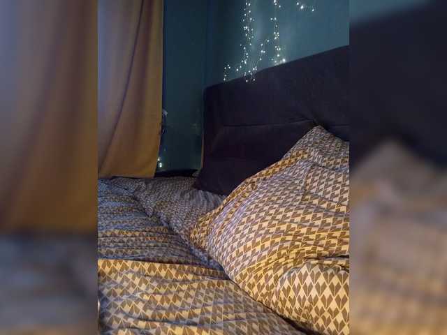 Tanysha-1's BongaCams show and profile