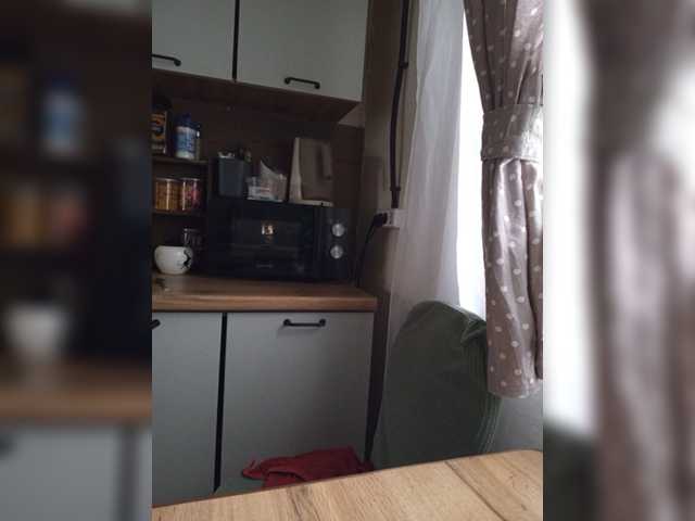 Tanysha-1 live cam on BongaCams