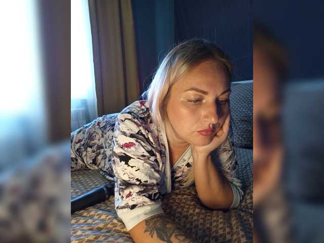 Tanysha-1 live webcam show