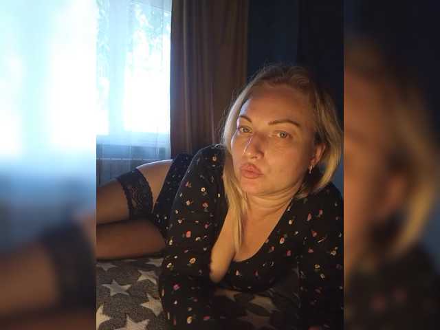 Tanysha-1 live cam preview
