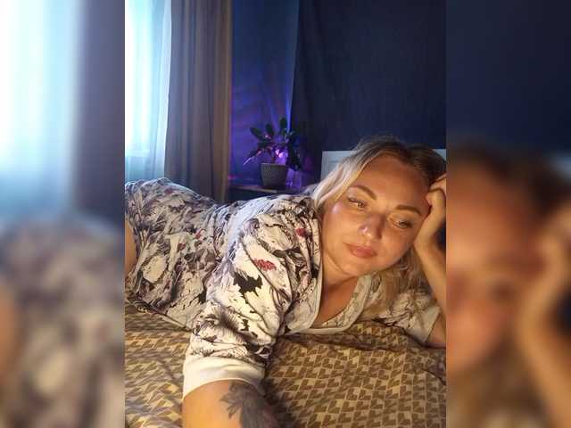 Tanysha-1 live webcam show