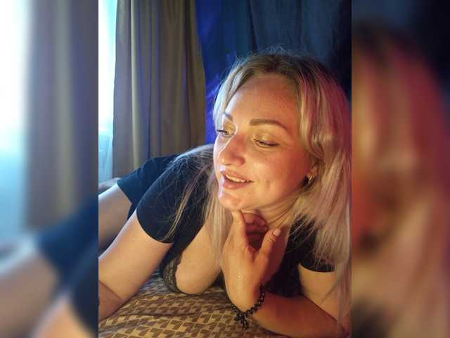 tanysha-1 live sex show