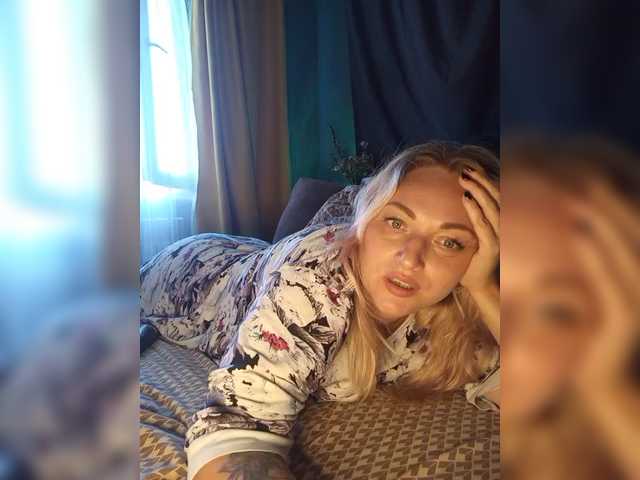 Tanysha-1 live webcam show