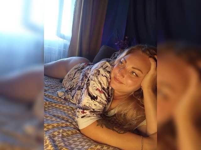 Tanysha-1 live webcam show