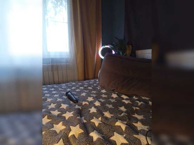 Tanysha-1 live cam preview
