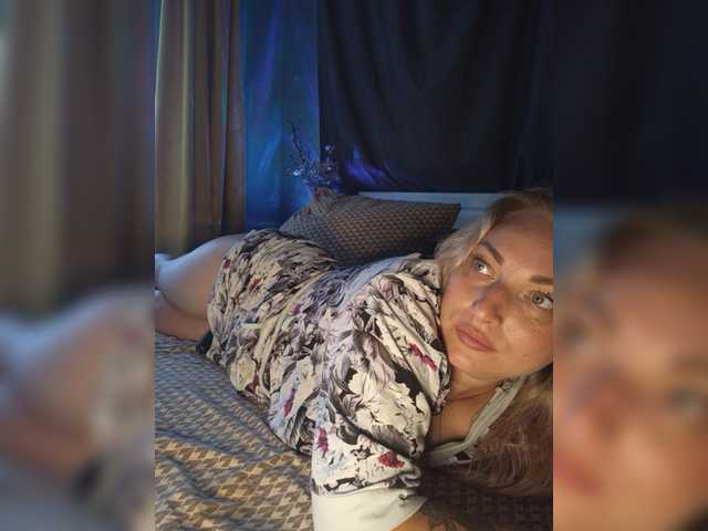Tanysha-1 live webcam show
