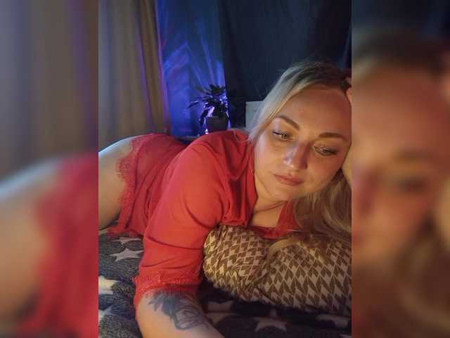 Tanysha-1 live cam on BongaCams