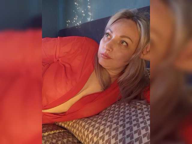 Tanysha-1's BongaCams show and profile