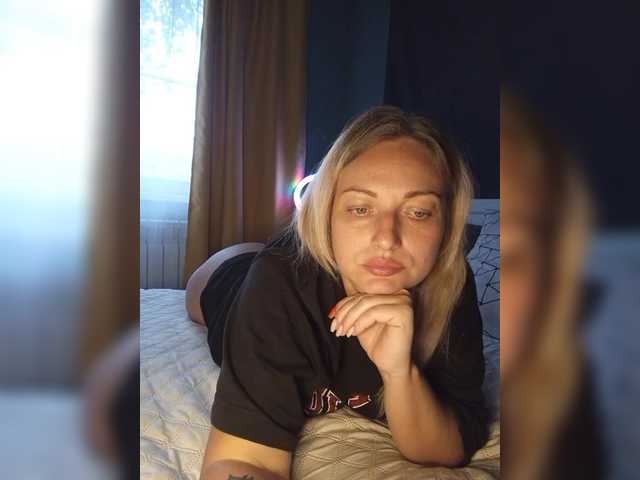 Tanysha-1 live cam