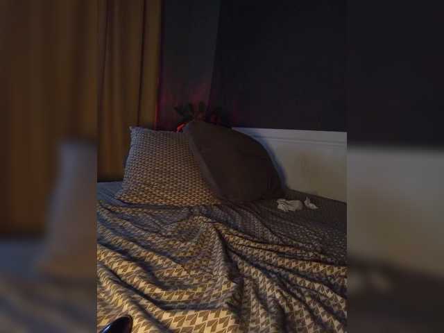 Tanysha-1 live cam on BongaCams