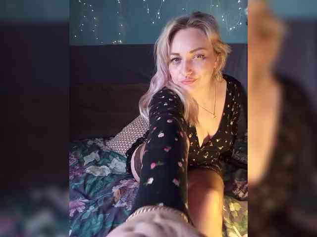 Tanysha-1 webcam