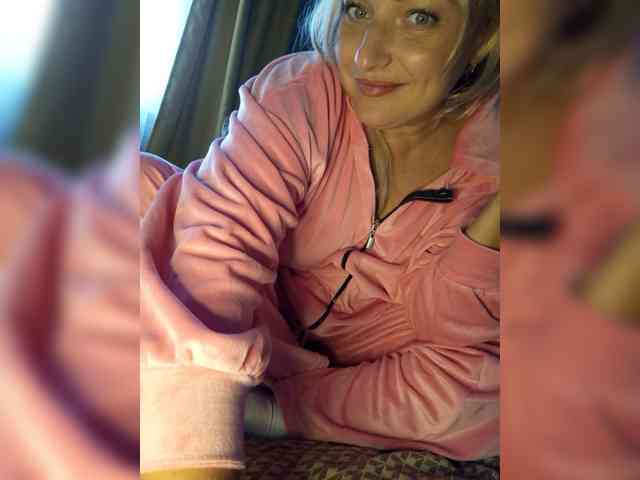 Tanysha-1 webcam
