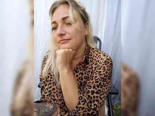 Tanysha-1 Sex Cam Show