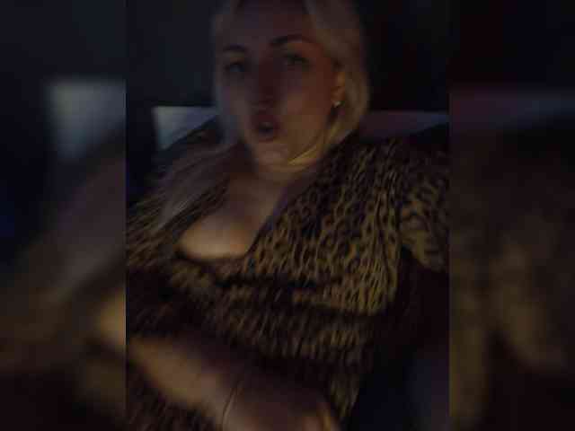 Tanysha-1 webcam