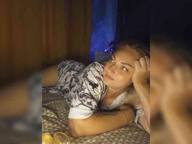 Tanysha-1 webcam
