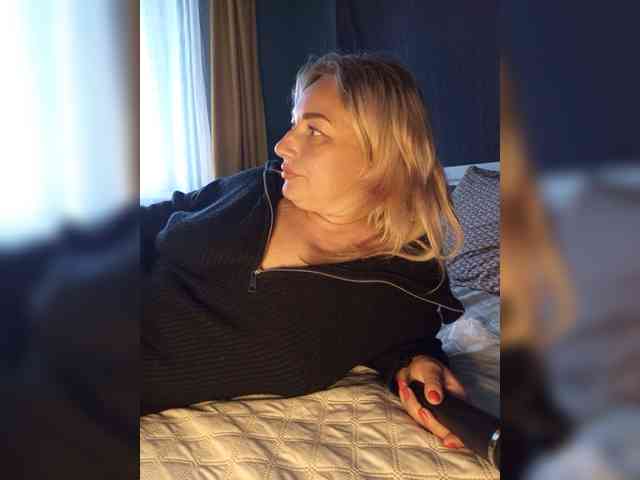 Tanysha-1 webcam