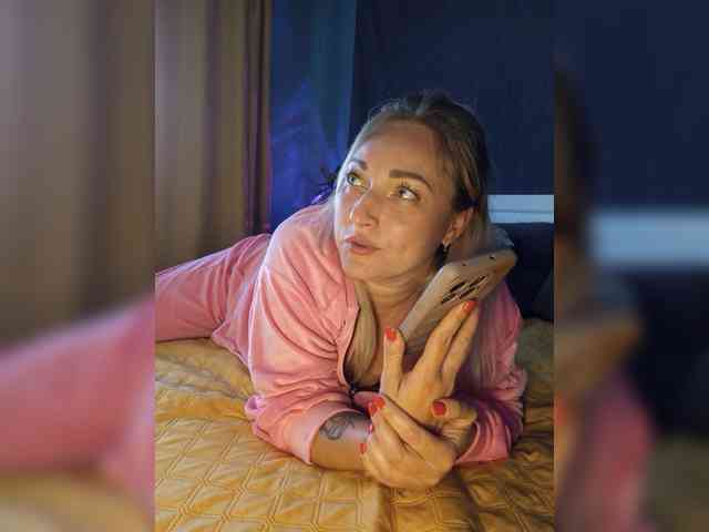 Tanysha-1 webcam