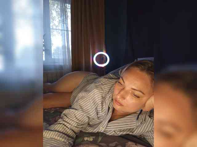 Tanysha-1 webcam