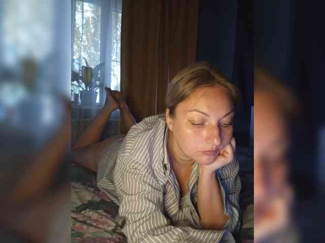 Tanysha-1 webcam