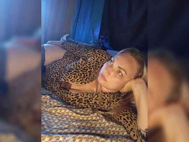 Tanysha-1 webcam