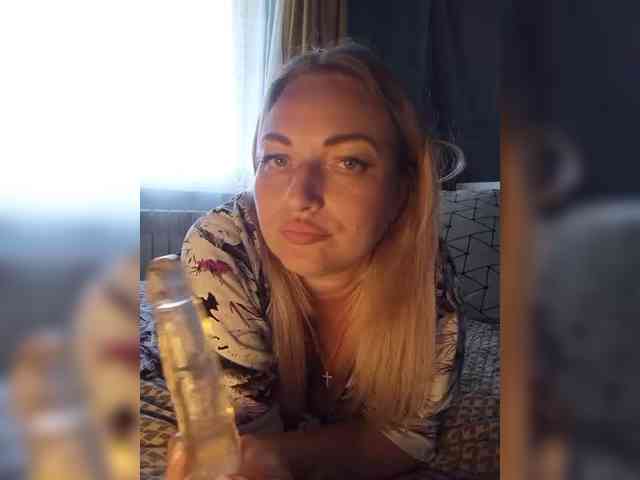 Tanysha-1 webcam