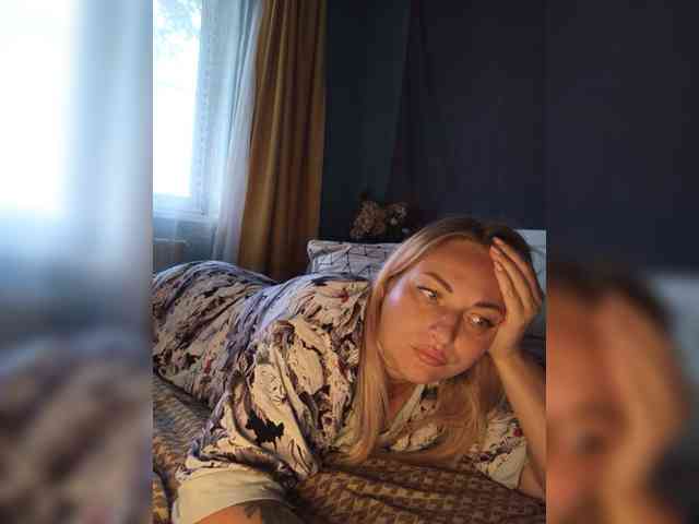 Tanysha-1 webcam