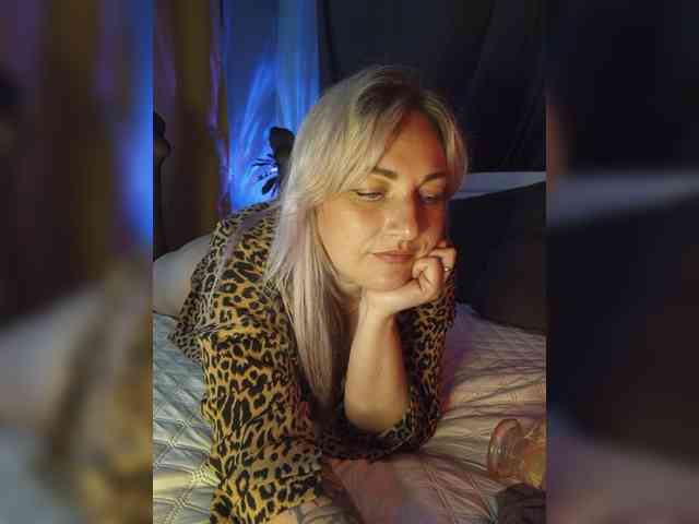 Tanysha-1 webcam