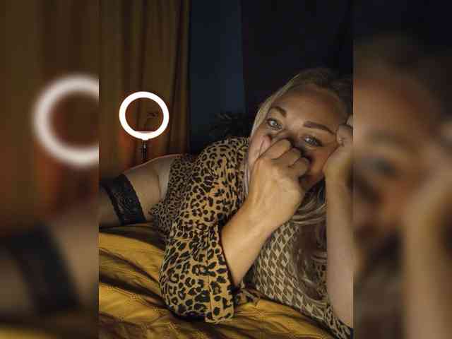 Tanysha-1 webcam