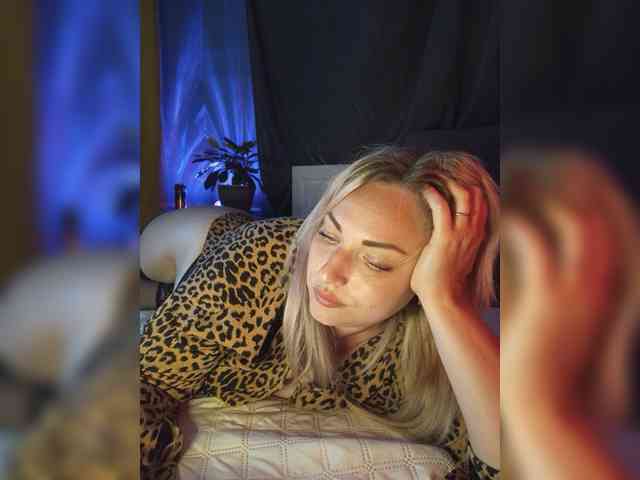 Tanysha-1 webcam