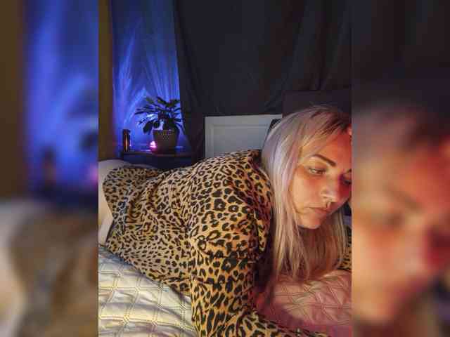 Tanysha-1 webcam