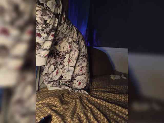 Tanysha-1 webcam