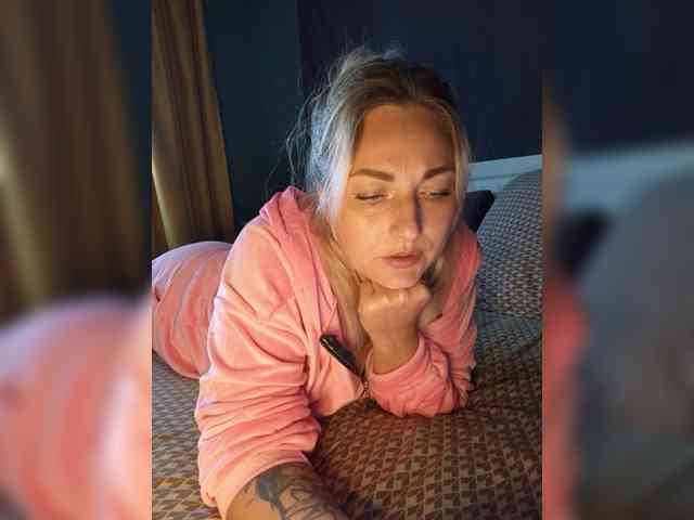 Tanysha-1 webcam