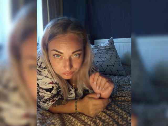 Tanysha-1 webcam