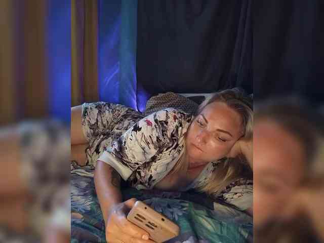 Tanysha-1 Sex Cam Show