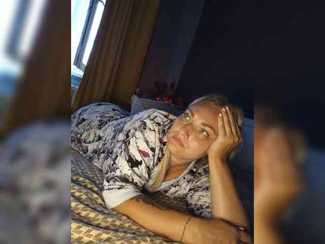 Tanysha-1 webcam