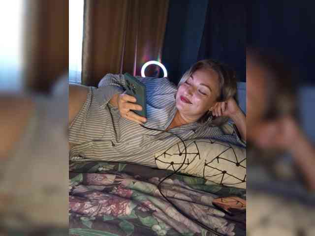 Tanysha-1 webcam