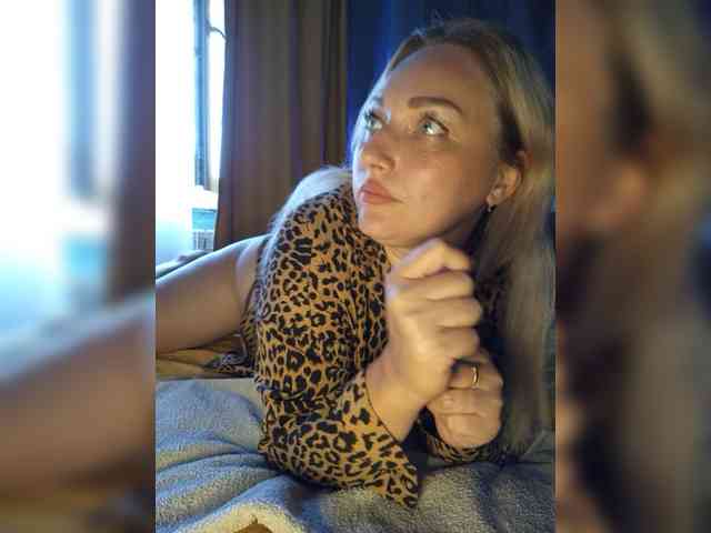 Tanysha-1 webcam
