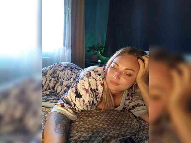 Tanysha-1 webcam