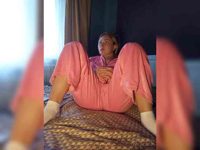 Tanysha-1 webcam