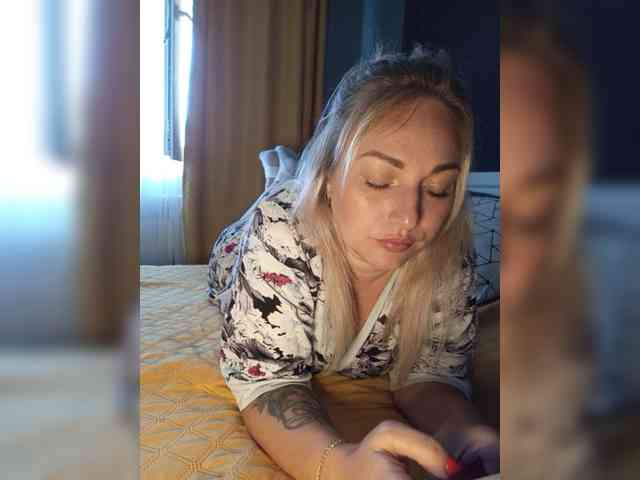 Tanysha-1 webcam