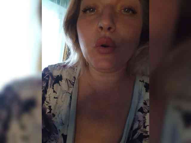 Tanysha-1 webcam
